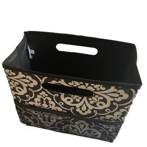 🖤🤍Thirty-One Brand File Holder🤍🖤